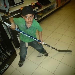 Meet your Posher, Aden